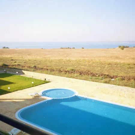 Rutland Apartament Rawda